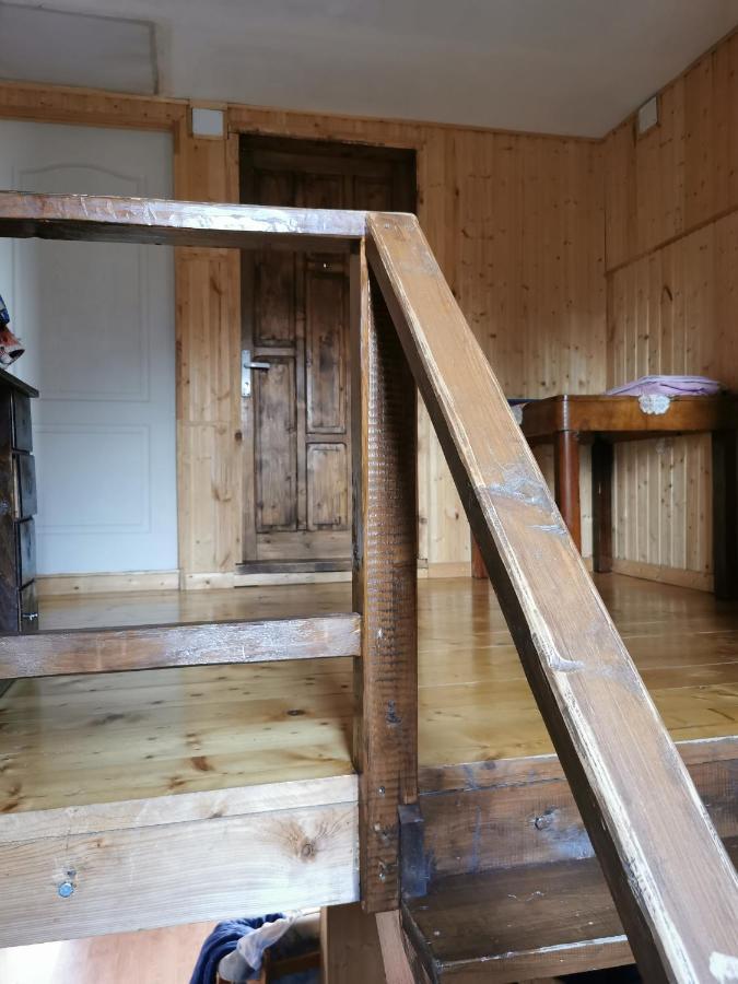 הוילה Moldoveneşti The Wooden House מראה חיצוני תמונה